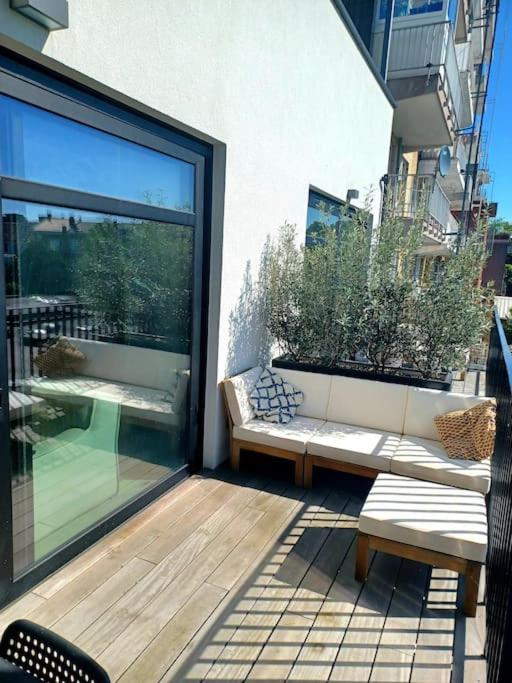 The Banker Antwerpen - Free Parking Apartment Екстериор снимка